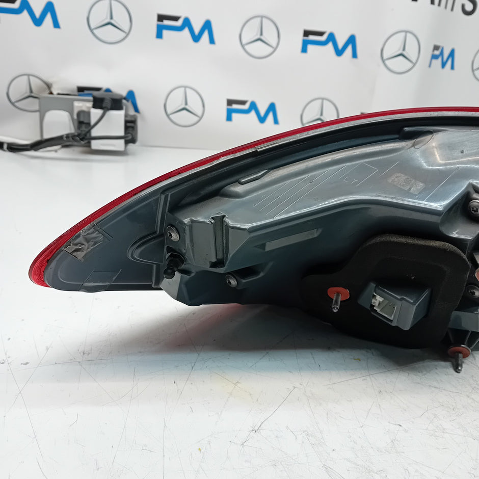 MERCEDES GLC W253 DRIVER SIDE OS REAR TAIL LIGHT 2016 Onwards FMT163