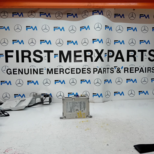 MERCEDES BENZ E-CLASS W213 2018 RADIO CD STEREO HEAD UNIT A2139005219 FM00809