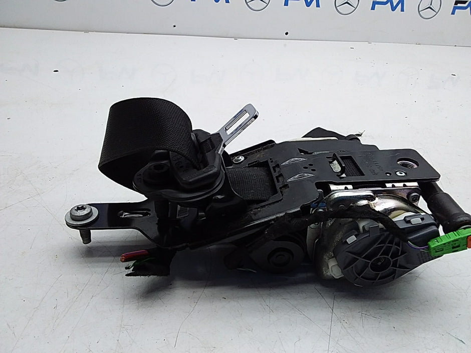 MERCEDES C-CLASS W204 SEAT BELT FRONT LEFT PASSENGER SIDE A2048601585 FMS220 NSF