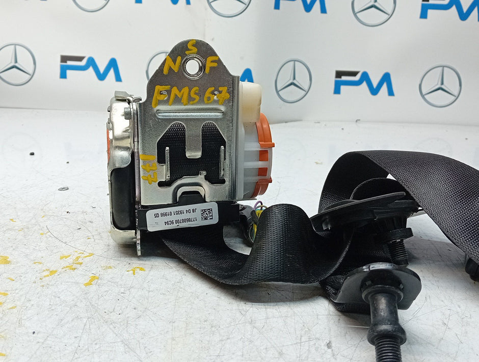 MERCEDES A CLASS  FRONT LEFT SEAT BELT WITH PRETENSIONER A1778600700 FMS67 NSF