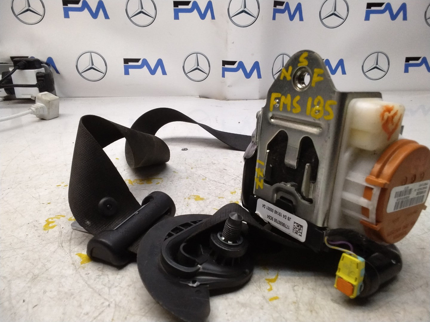 MERCEDES A CLASS  FRONT LEFT SEAT BELT WITH PRETENSIONER A1778600700 FMS185 NSF