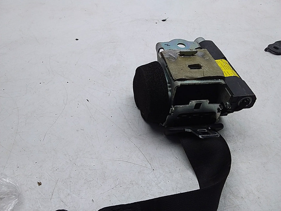 MERCEDES C-CLASS W204 SEAT BELT REAR  LEFT PASSENGER SIDE A2048600385 FMS205 NSR