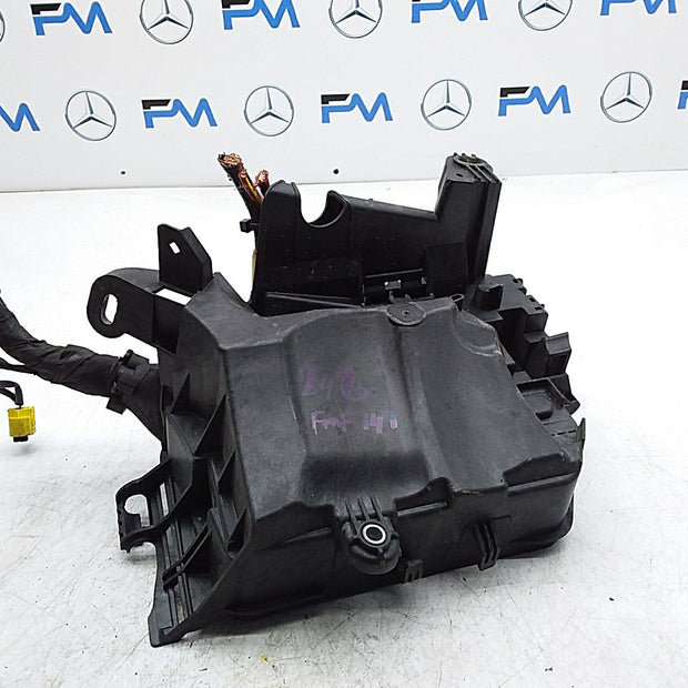 Mercedes B-CLASS  W246 Fuse Relay Junction Box  FMF147 A2469980601