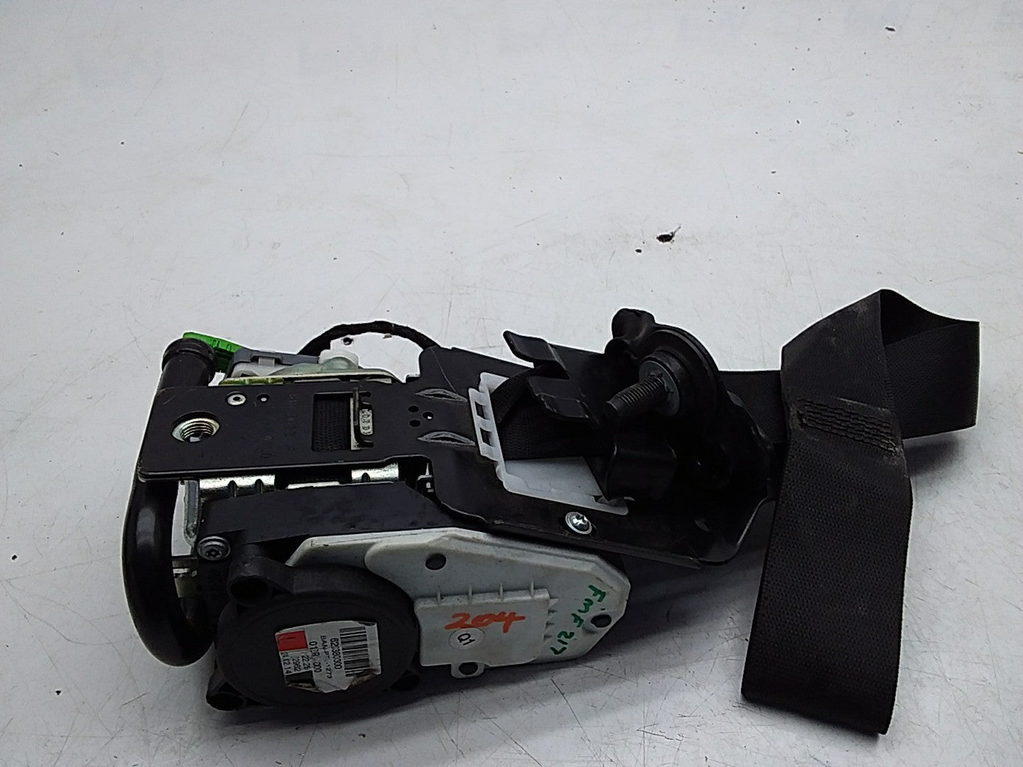 MERCEDES C-CLASS W204 SEAT BELT FRONT LEFT PASSENGER SIDE A2048601985 FMS217 NSF
