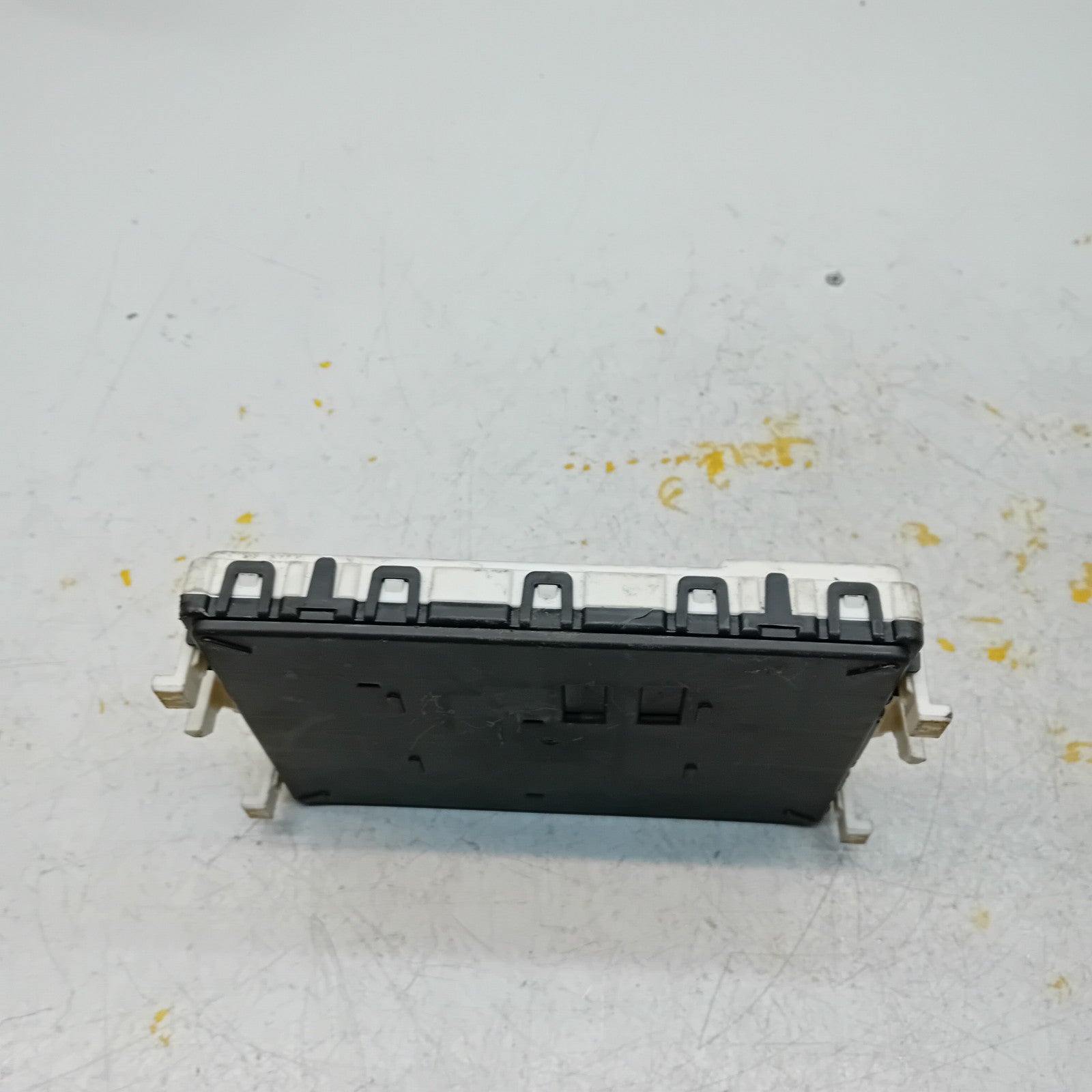 MERCEDES C-CLASS SAM CONTROL MODULE W205 A2059007339 FM00888
