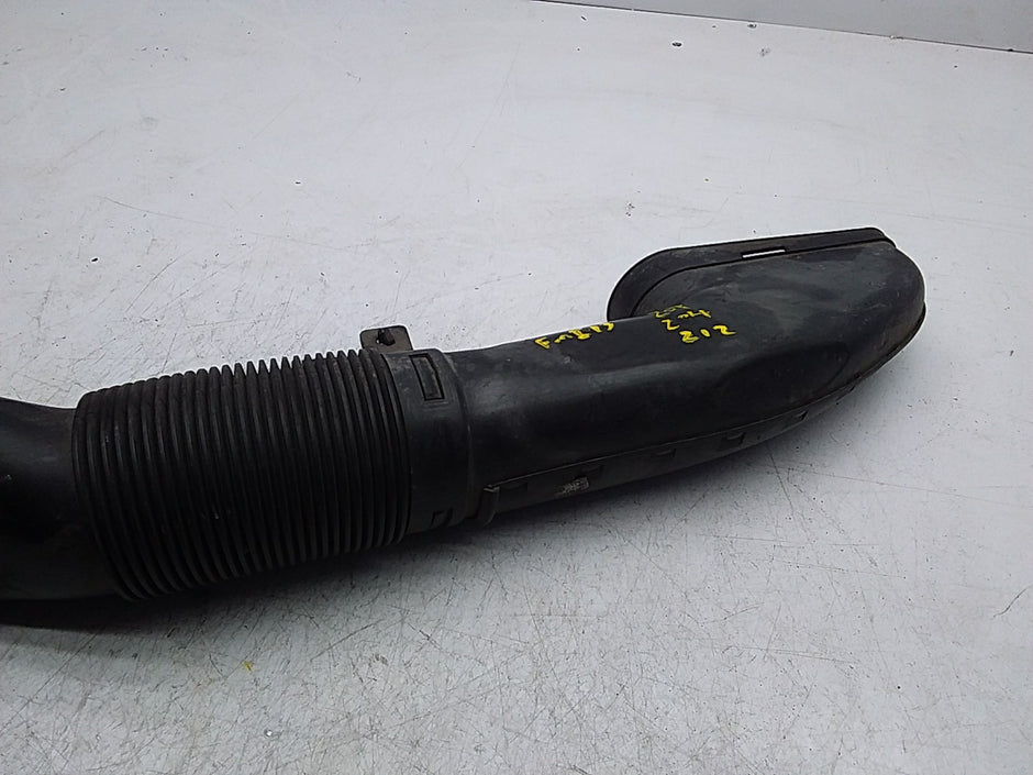 MERCEDES BENZ E-CLASS W212 AIR INTAKE TUBE A6510903437 FMI13