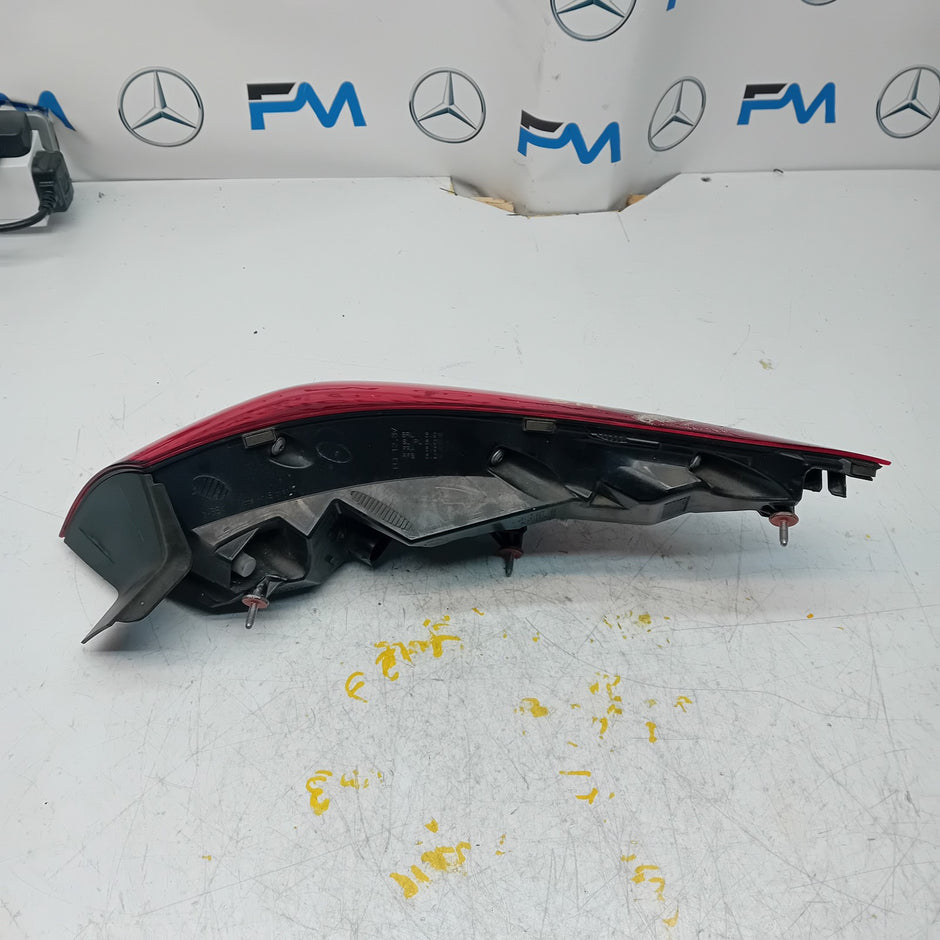 MERCEDES CLA W118 PASSENGER SIDE NS REAR TAIL LIGHT FMT188 2016 ONWARDS