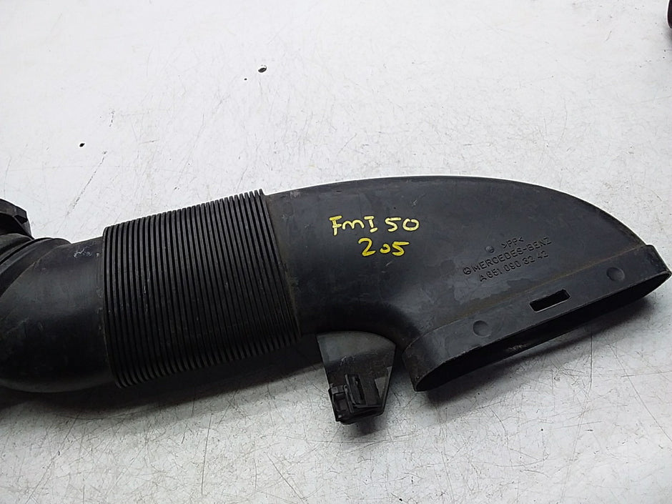 MERCEDES BENZ C-CLASS W205 AIR INTAKE TUBE A6510903242 FMI50 (DAMAGED)