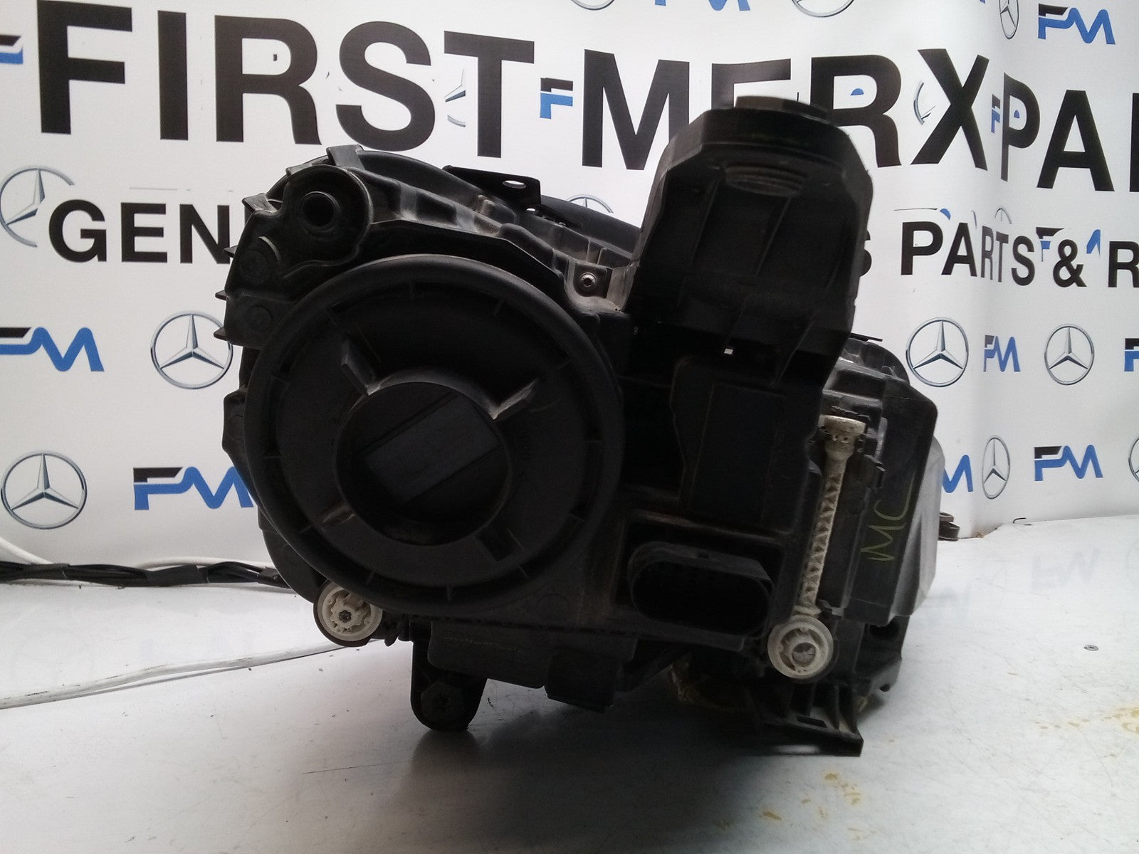 MERCEDES GLK X167 HEADLIGHT PASSENGER NS LEFT A1679060800 2019 FMH174