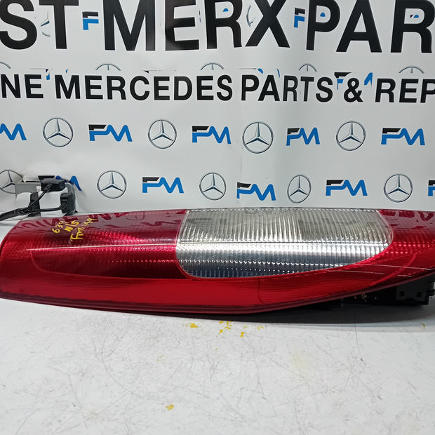MERCEDES VITO W639 2004-14 PASSENGER NS OUTER REAR TAIL LIGHT 964678-00  FMT149
