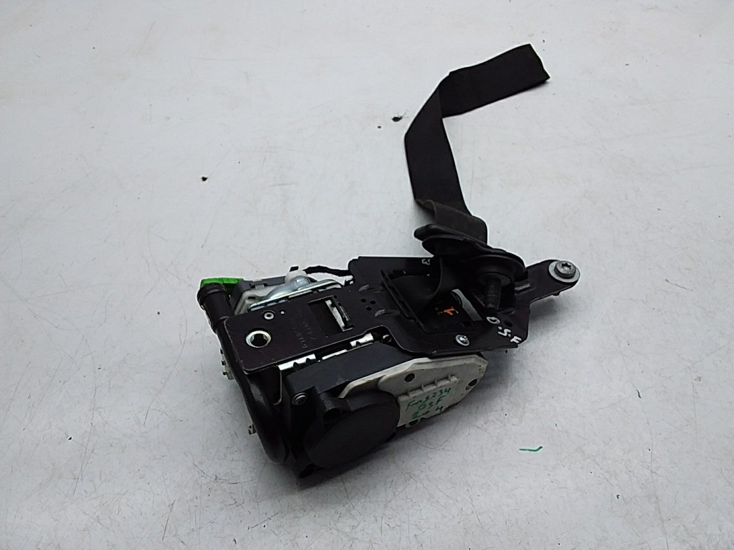 MERCEDES C-CLASS W204 SEAT BELT FRONT RIGHT DRIVER SIDE A2048601685 FMS234 OSF