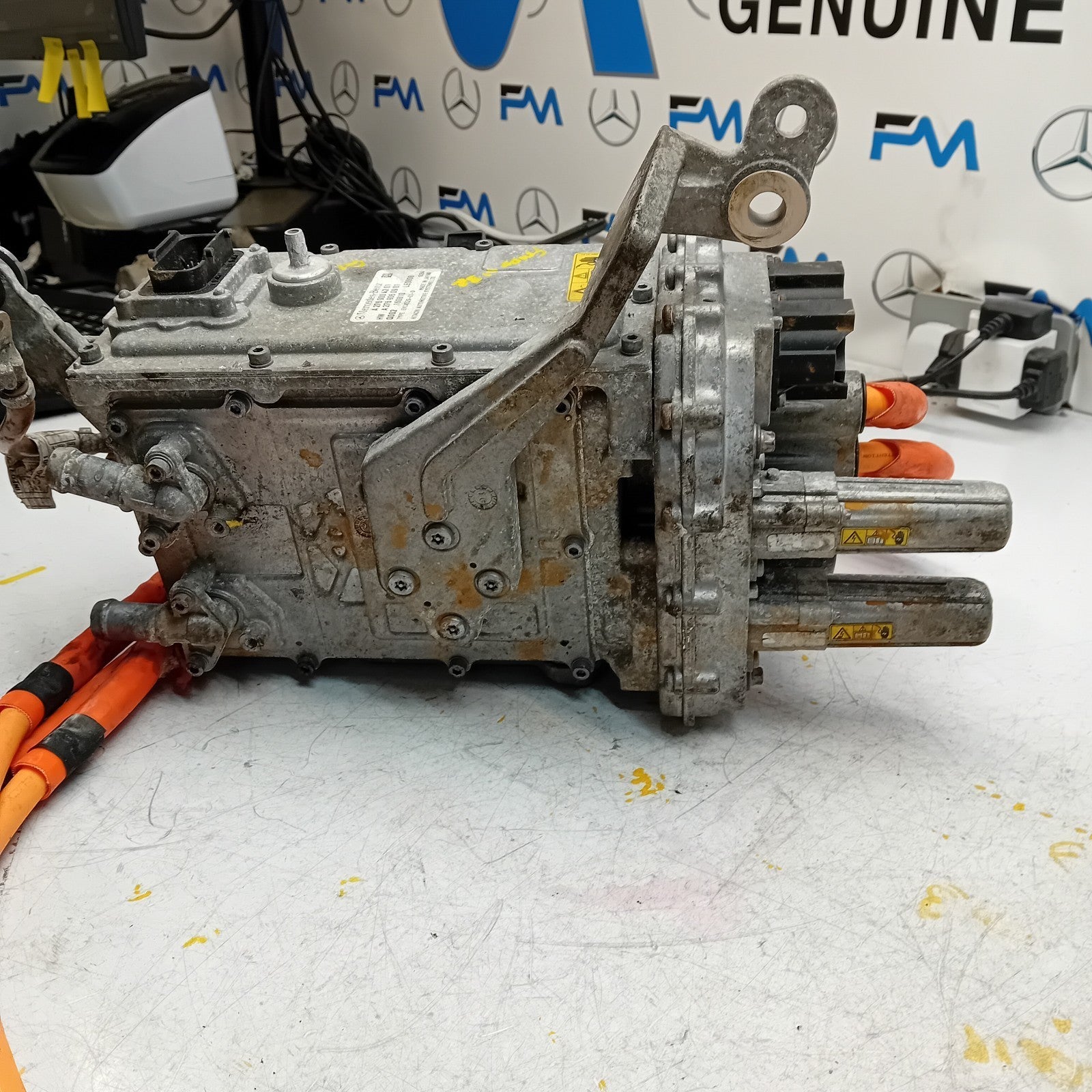 MERCEDES GLE HYBRID BATTERY TRANSMISSION CONTROL UNIT A2769004201 FM001132