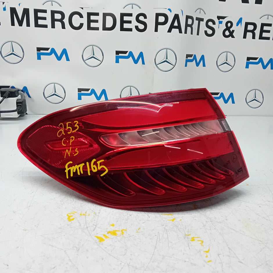 MERCEDES GLC W253 PASSENGER SIDE NS REAR TAIL LIGHT A2539060900 2016 FMT165