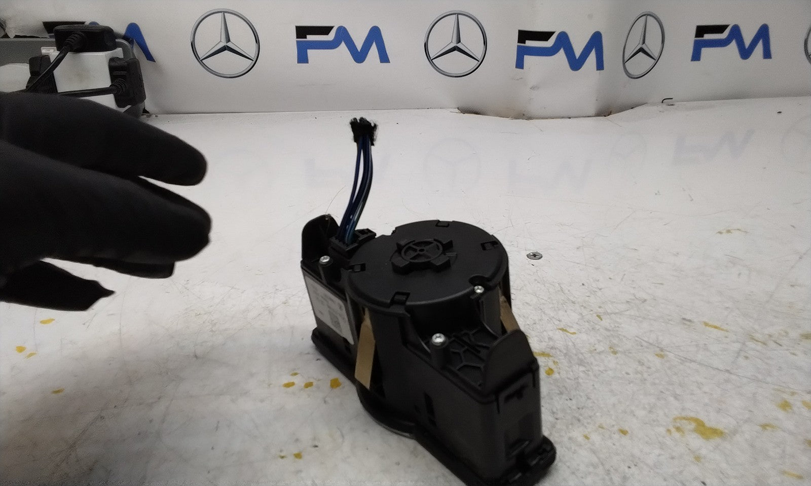 MERCEDES E-CLASS W212 HEADLIGHT CONTROL SWITCH 2012 A2129050551 FM001022