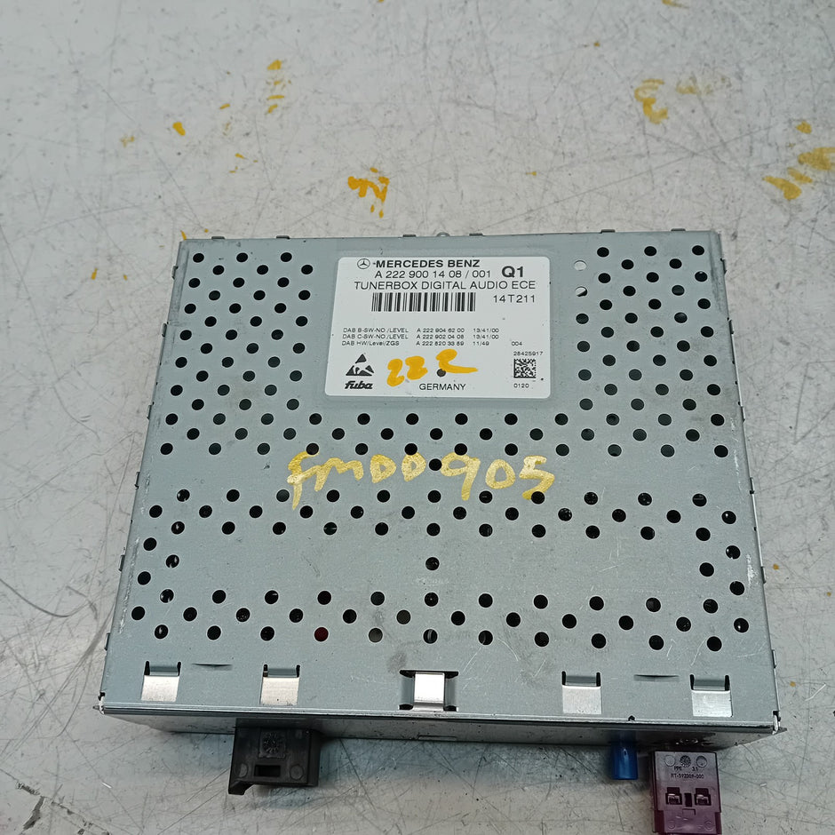 Mercedes Benz S Class Radio Tuner Box W222  2014-2021 A2229001408 FM00905