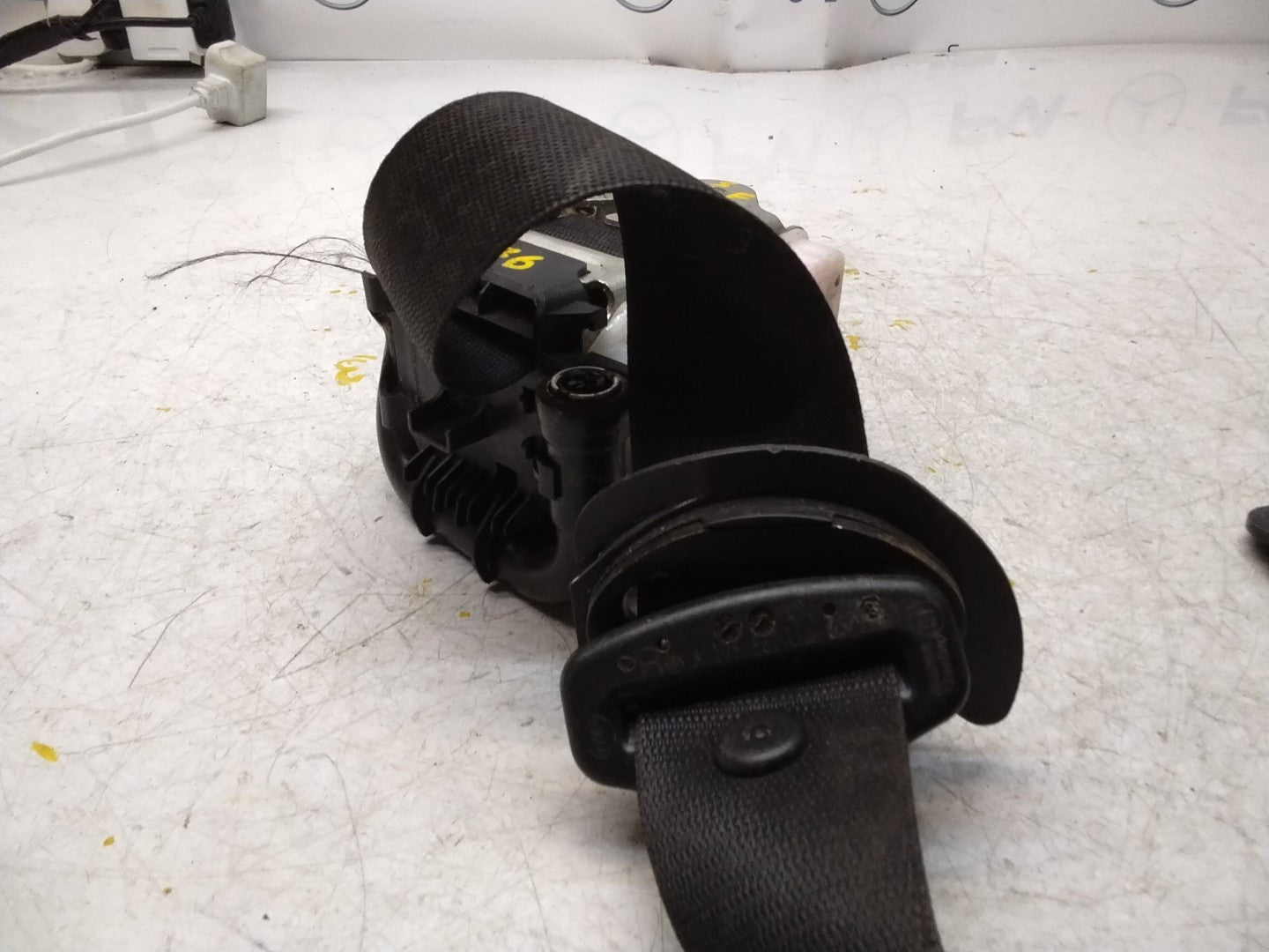 MERCEDES A CLASS SEAT BELT FRONT RIGHT A1768600285 W176 FMS182 OSF