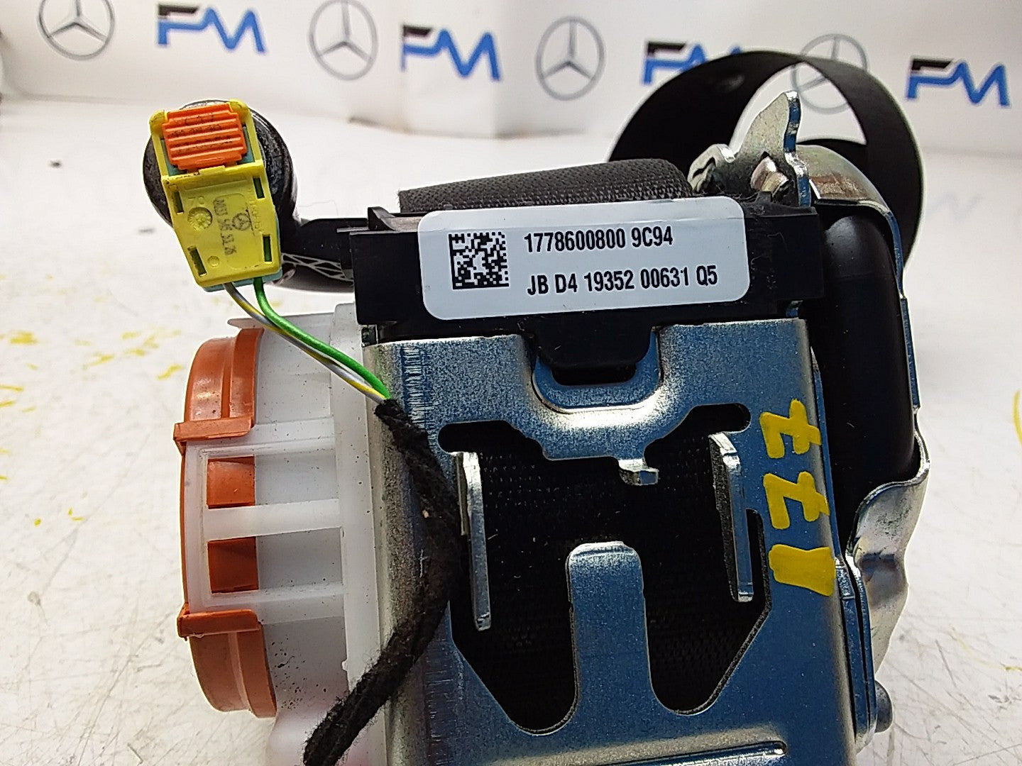 MERCEDES A CLASS  FRONT RIGHT SEAT BELT WITH PRETENSIONER A1778600800 FMS49 OSF