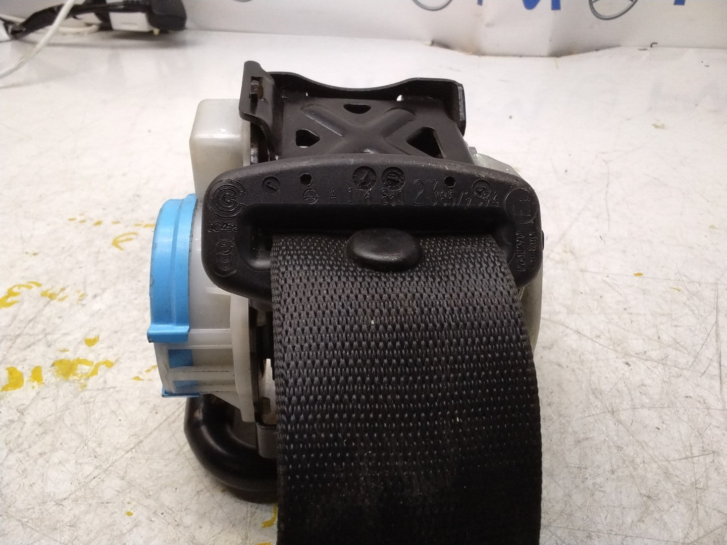 MERCEDES A CLASS W176 REAR L / R SIDE SEAT BELT A1768602385 FMS168 NSR OSR