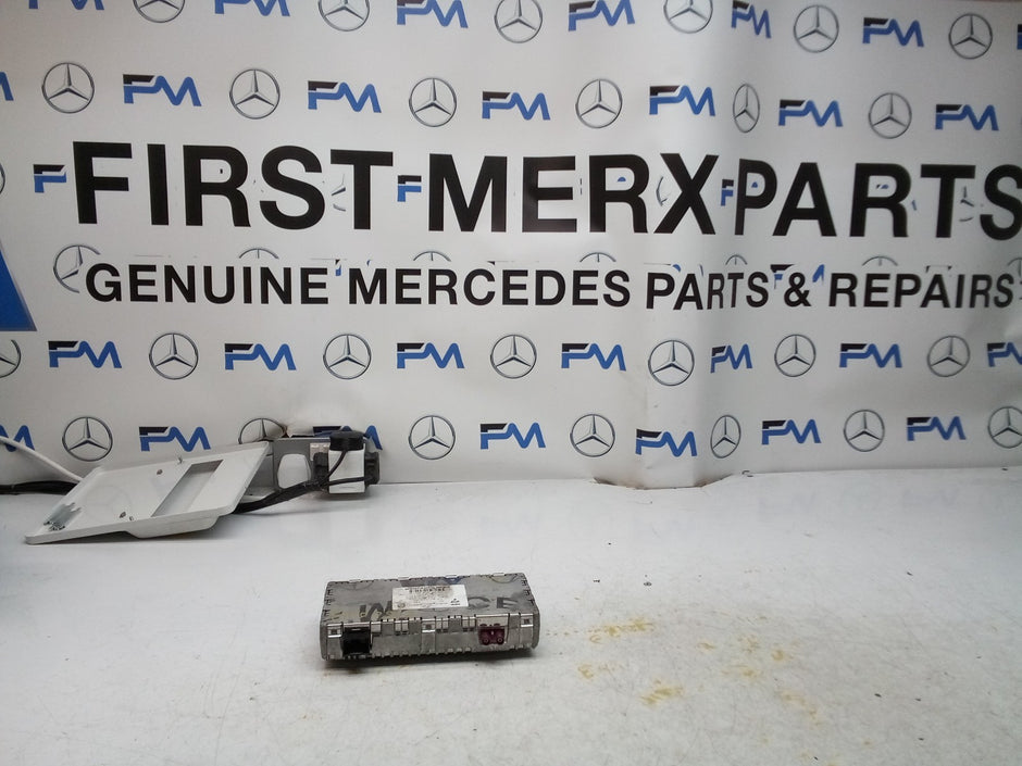 MERCEDES BENZ M-CLASS W166 2013 DIGITAL RADIO CONTROL UNIT A1669003602 FM00802