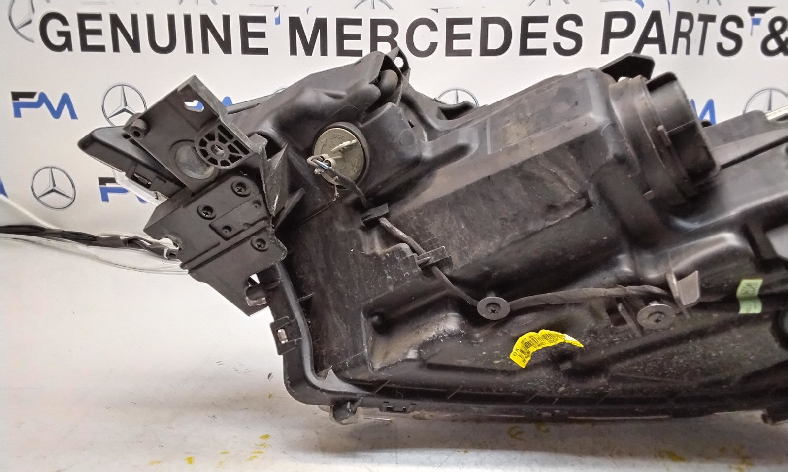 MITSUBISHI OUTLANDER MK3 2015 HEADLIGHT DRIVER OS RIGHT R0094I 14F2 FMH170