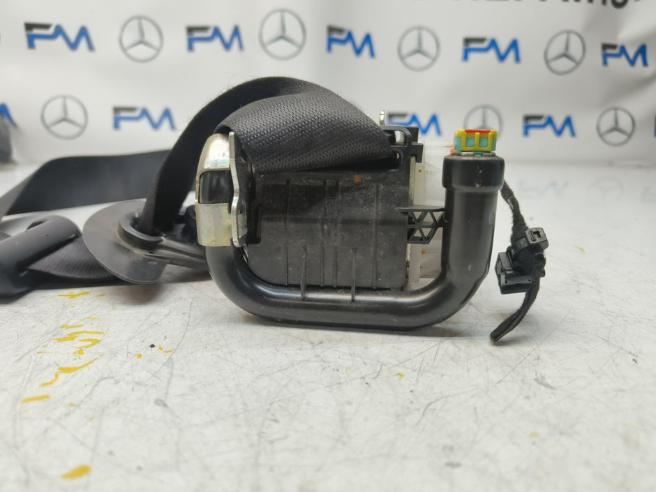 MERCEDES A CLASS  FRONT LEFT SEAT BELT WITH PRETENSIONER A1778600800 FMS46 NSF