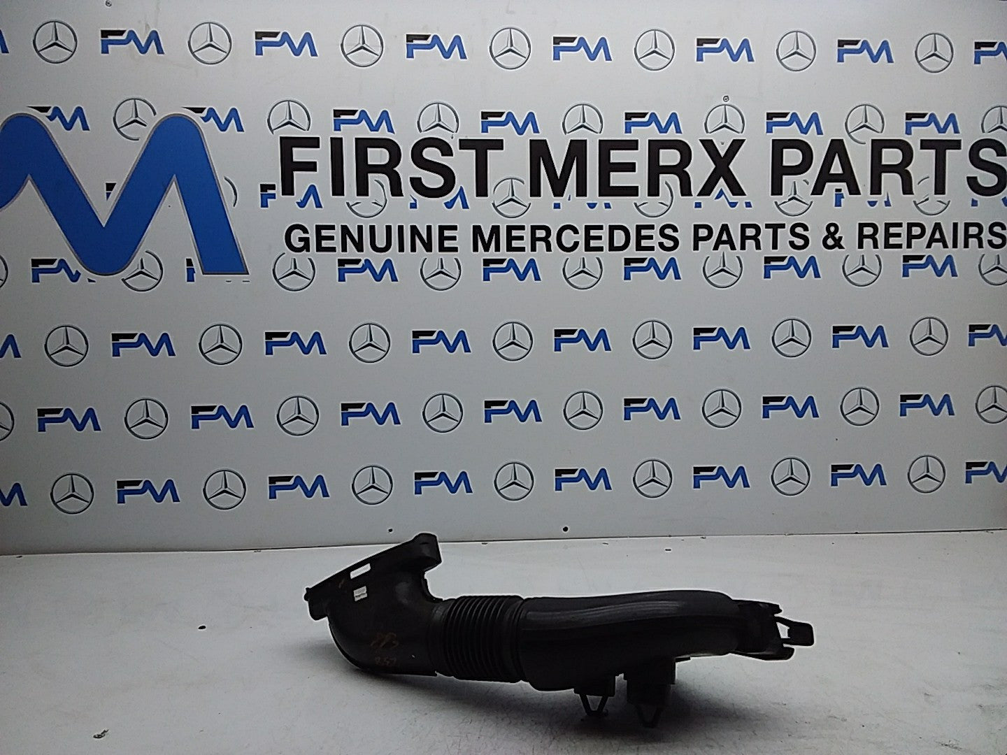 MERCEDES BENZ E-CLASS W213 AIR INTAKE TUBE A6540040097 FMI46