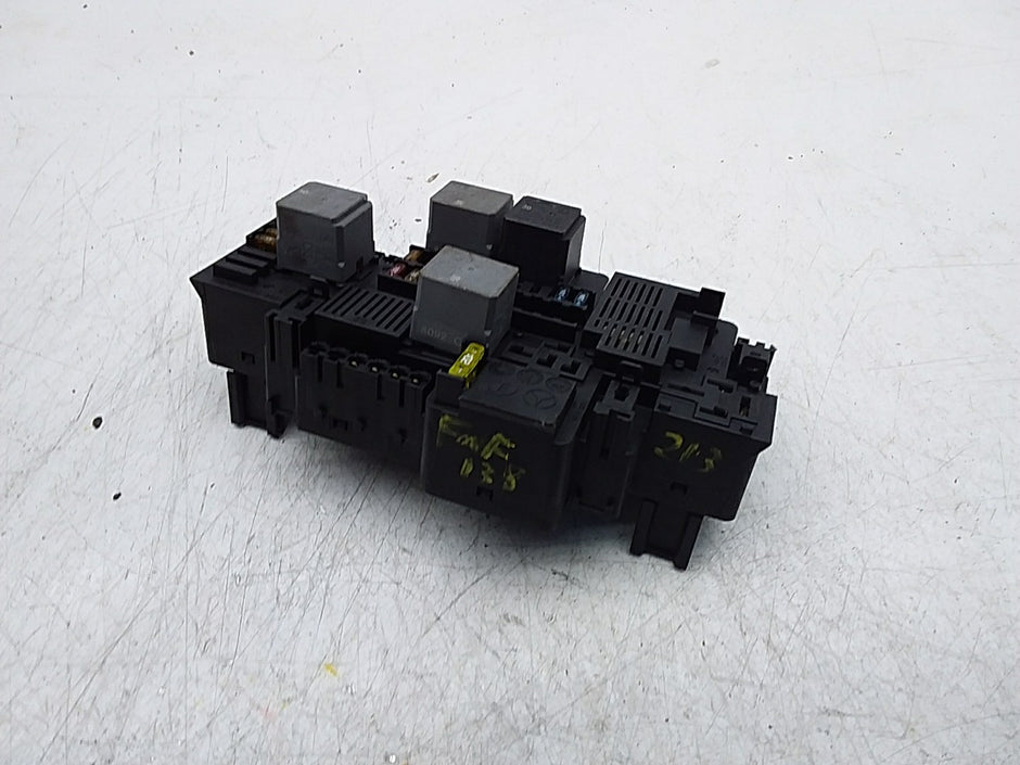MERCEDES BENZ E-CLASS W213 2016 ONWARDS FUSE RELAY BOX  A2139065706 FMF138