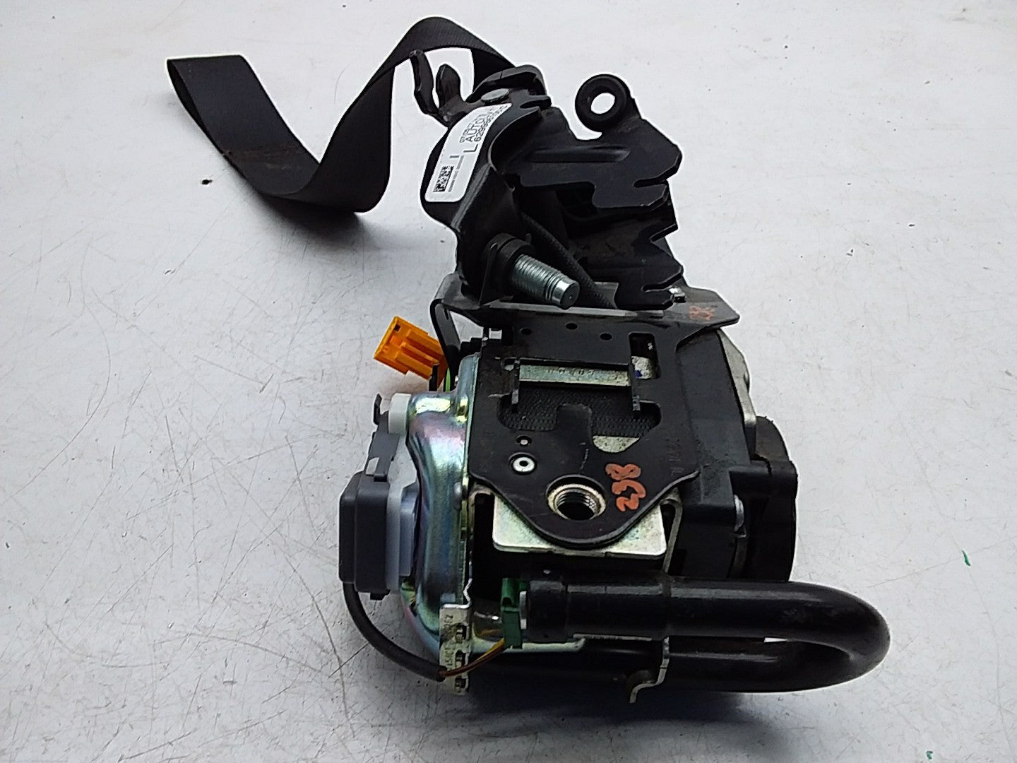 MERCEDES E-CLASS W238 SEAT BELT FRONT LEFT PASSENGER SIDE A2388602800 FMS263 NSF