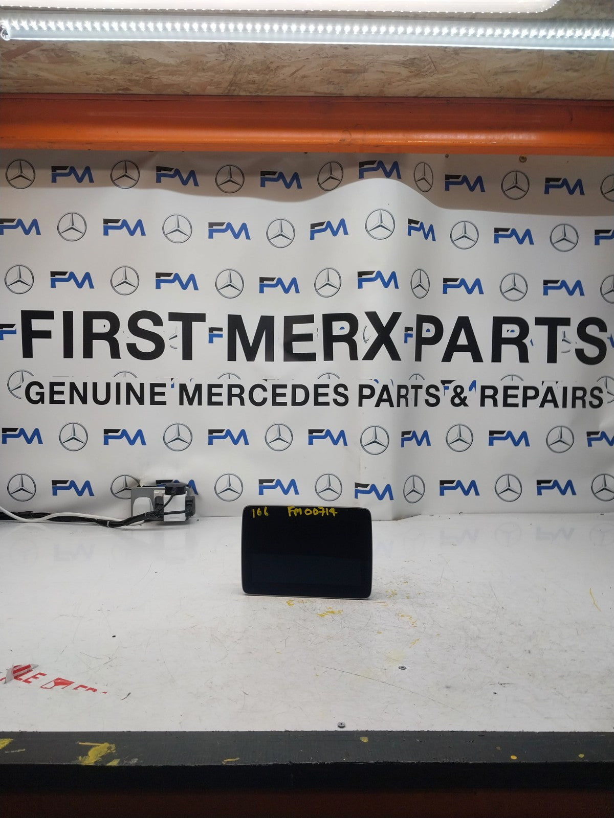 MERCEDES M-CLASS W166 DISPLAY SCREEN A1669001420 2018 FM00714