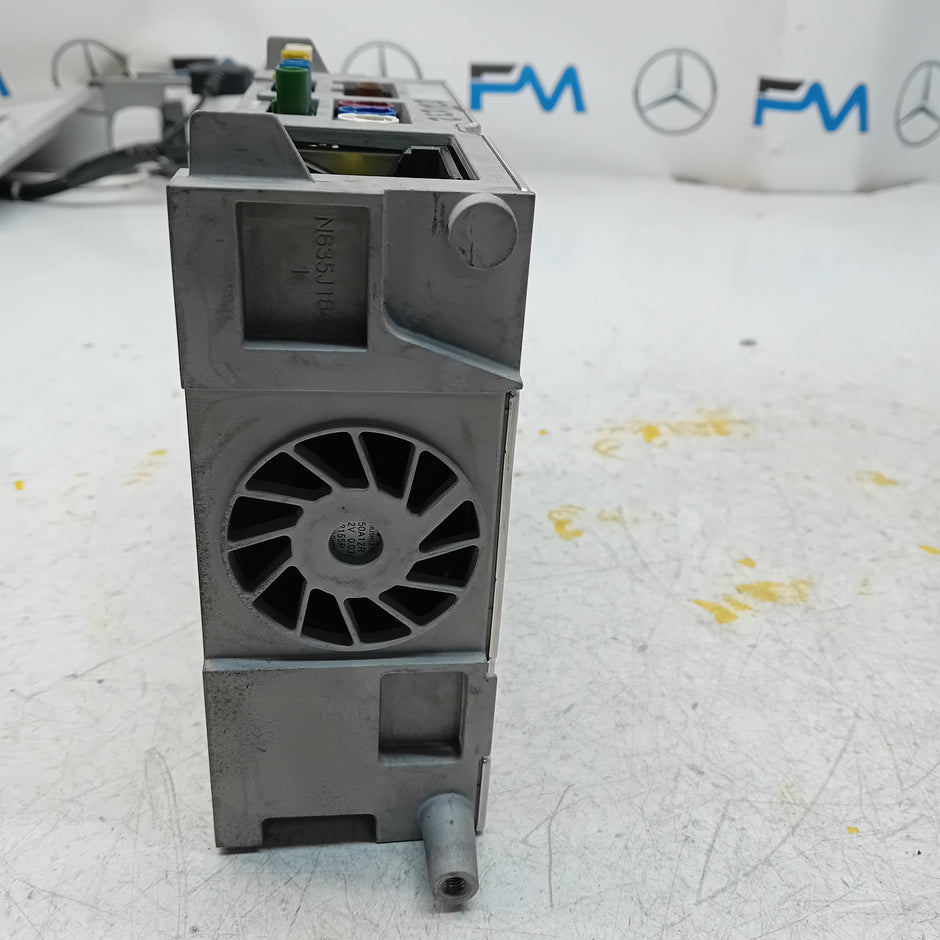 MERCEDES BENZ E-CLASS W213 2018 RADIO CD STEREO HEAD UNIT A2139005219 FM00809