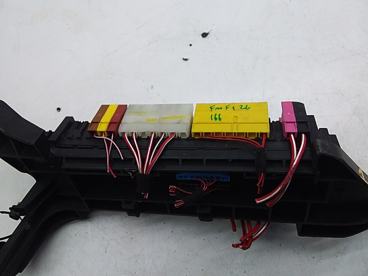 MERCEDES BENZ GLC W166 2015-2019 FUSE RELAY BOX  A1665402350 FMF126