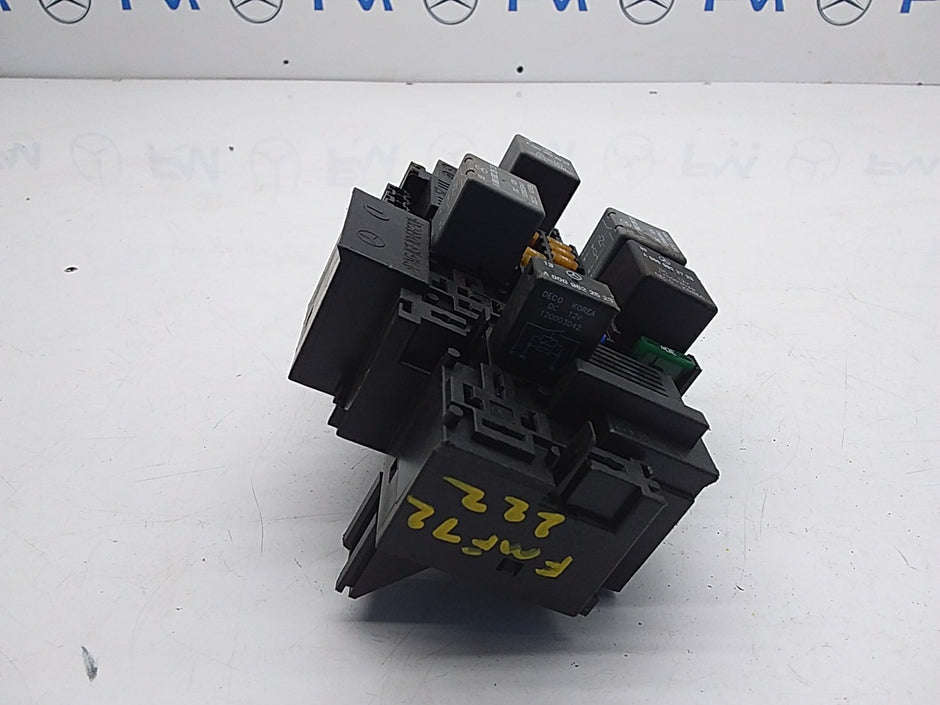 MERCEDES BENZ S-CLASS W222 FUSE BOX RELAY  A2229063202 FMF72