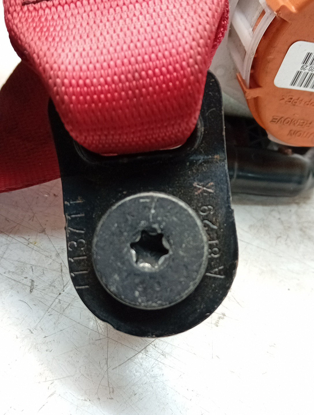 MERCEDES A-CLASS  FRONT RIGHT SEAT BELT WITH PRETENSIONER A1778600800 FMS82 OSF