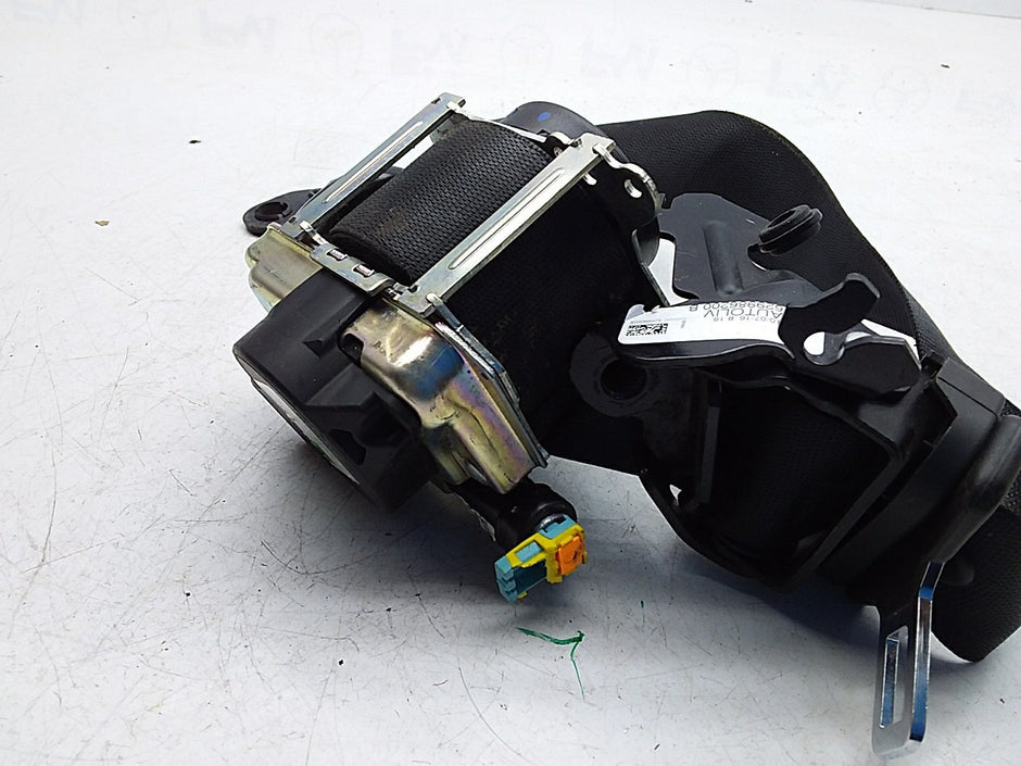 MERCEDES C-CLASS W205 SEAT BELT REAR RIGHT DRIVER SIDE A2058605285 FMS284 OSR