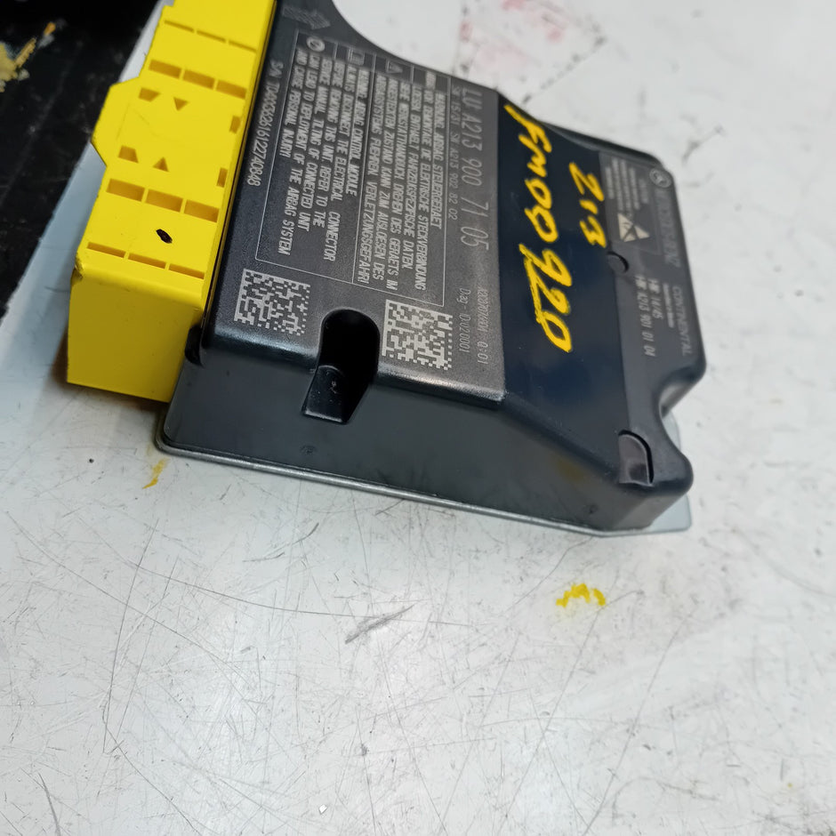 MERCEDES E-CLASS AIRBAG CONTROL MODULE W213 A2139007105 FM00920