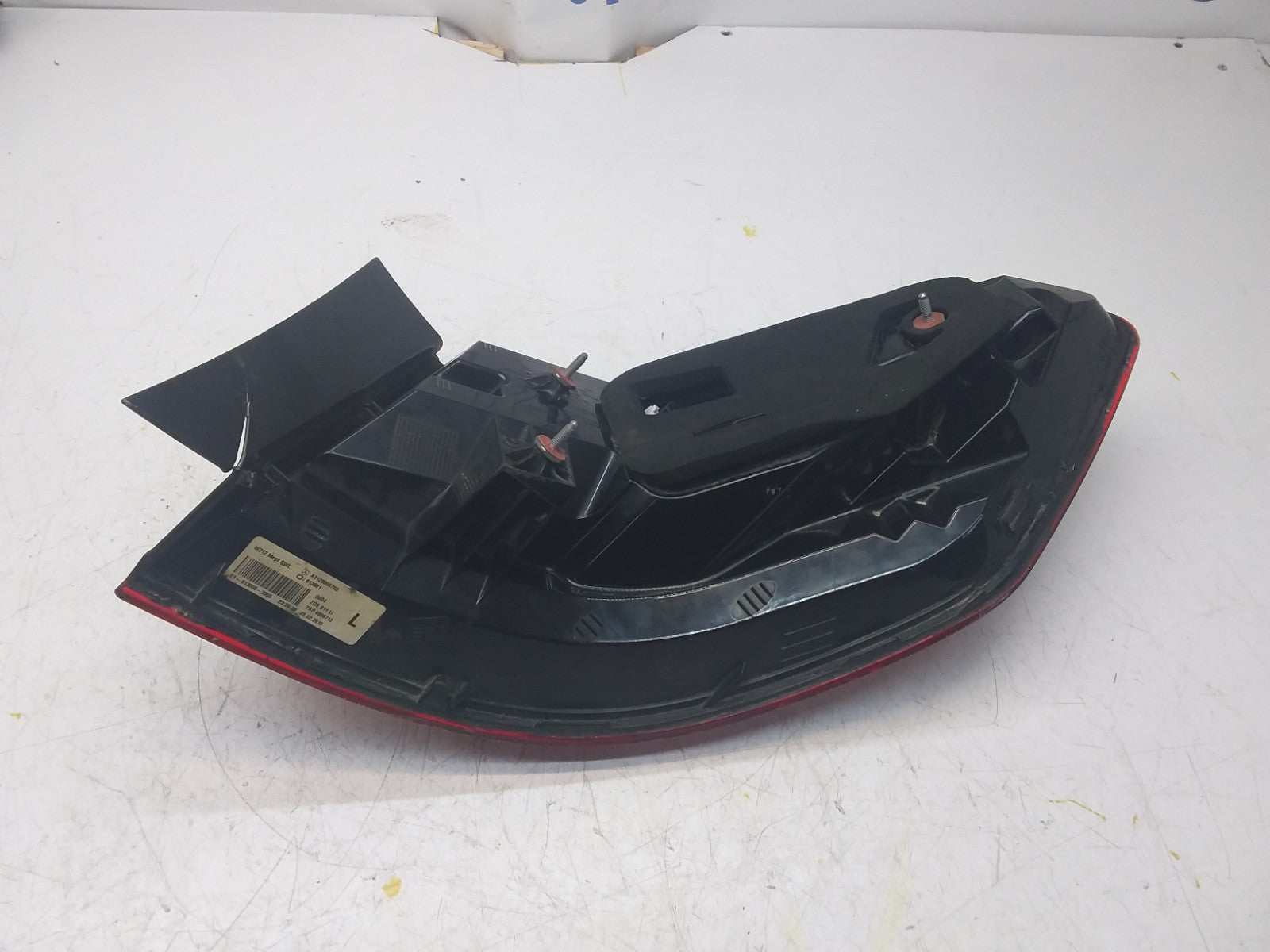 MERCEDES E-CLASS W212 REAR PASSENGER N/S TAIL LIGHT A2129060703 2015 FMT83