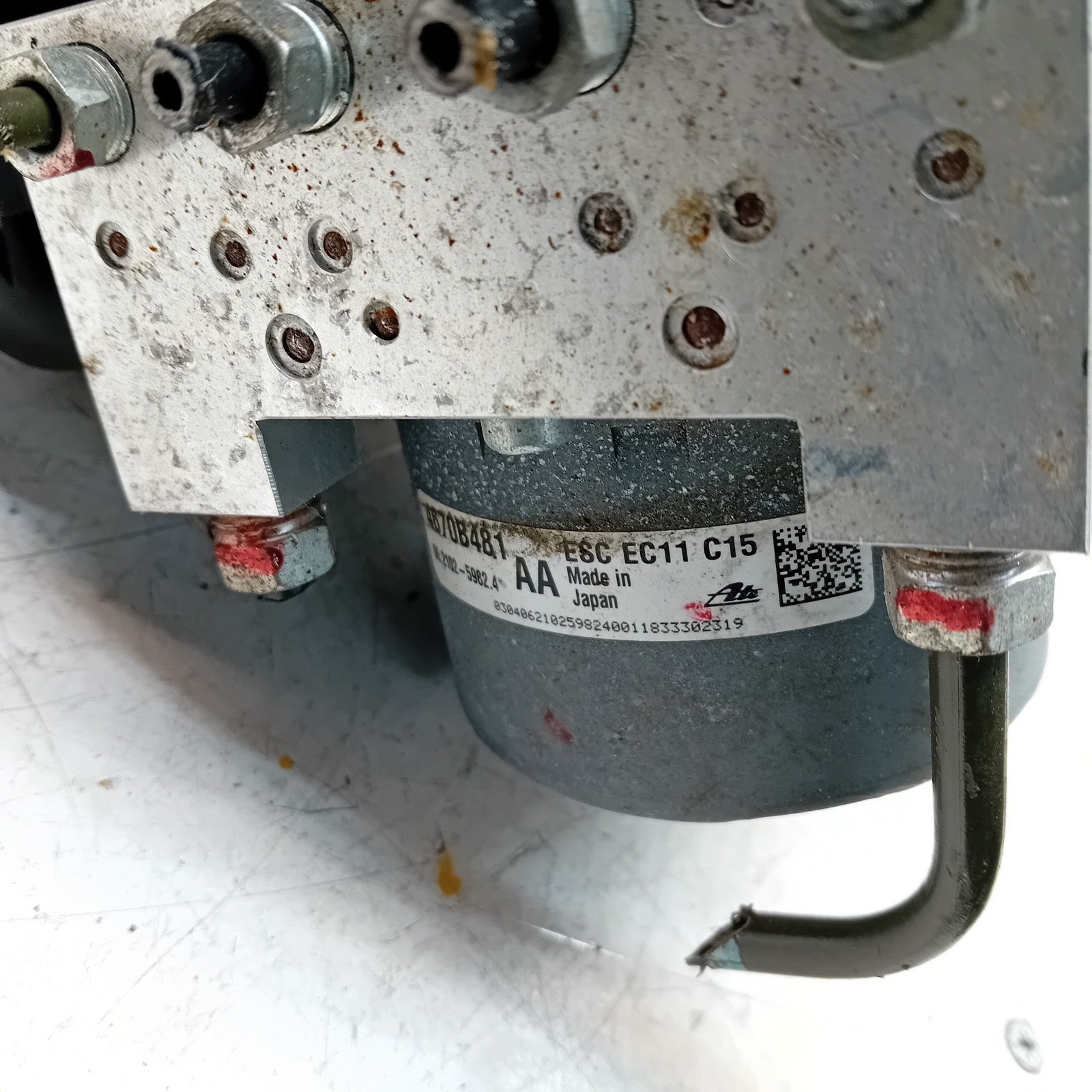 MITSUBISHI OUTLANDER MK3 ABS PUMP MODULE 06210988223 FM00974