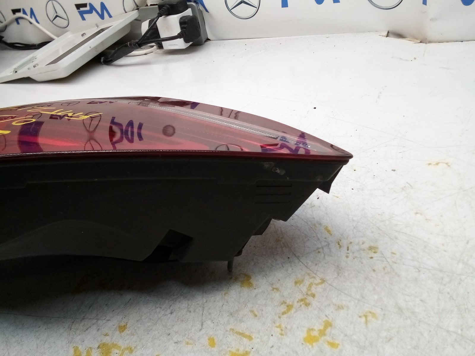 MERCEDES C-CLASS W205 DRIVER SIDE RIGHT OS REAR TAIL LIGHT A2059064603 FMT214