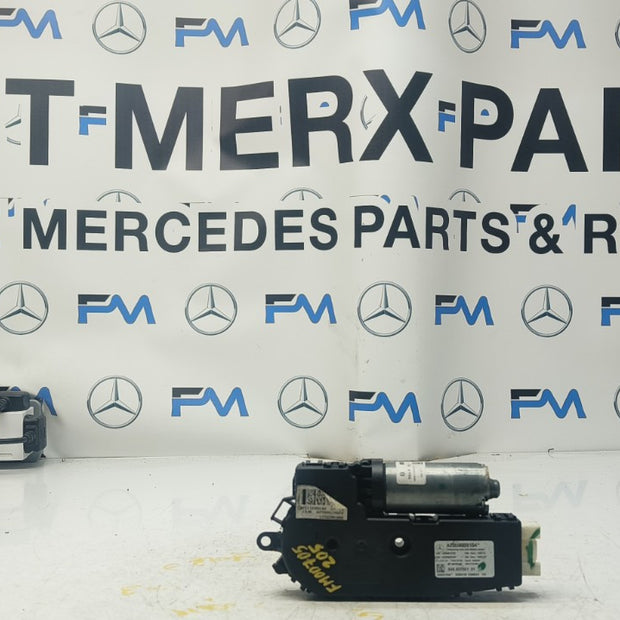 Mercedes C-CLASS W205 Sunroof Motor Regulator  0390200100 FM00705