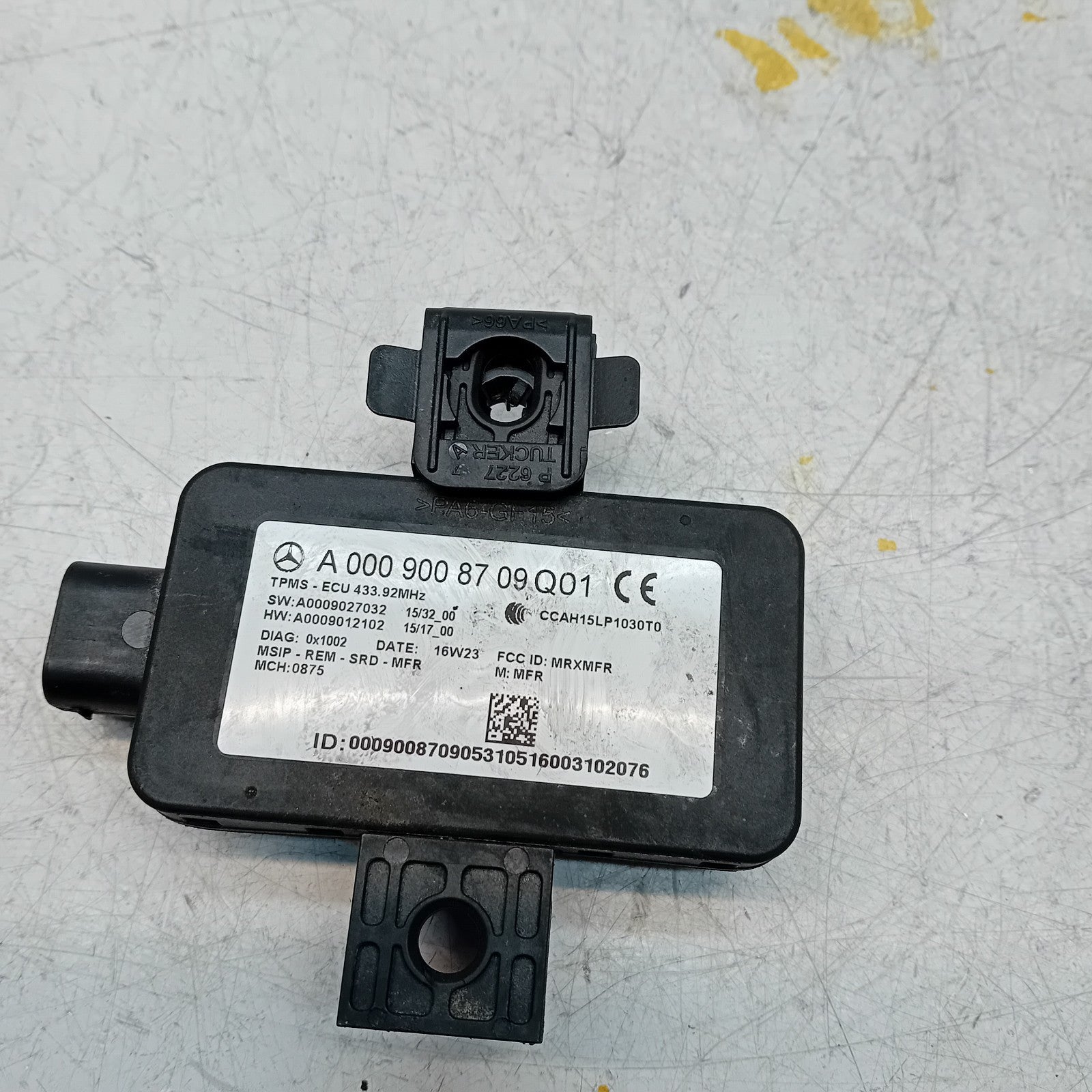 MERCEDES E-CLASS W213 TYRE PRESSURE MONITORING SENSOR A0009008709 FM00867