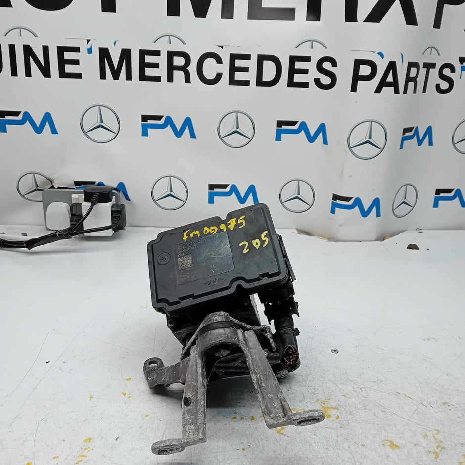MERCEDES C-CLASS W205 ABS PUMP MODULE CONTROL UNIT A1729014100 FM00975