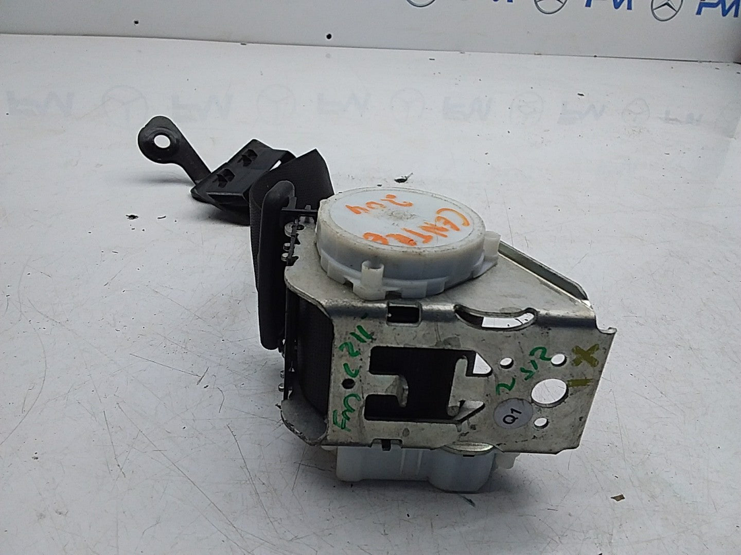 MERCEDES C-CLASS W204 SEAT BELT REAR  LEFT PASSENGER SIDE A2048603386 FMS211 NSR