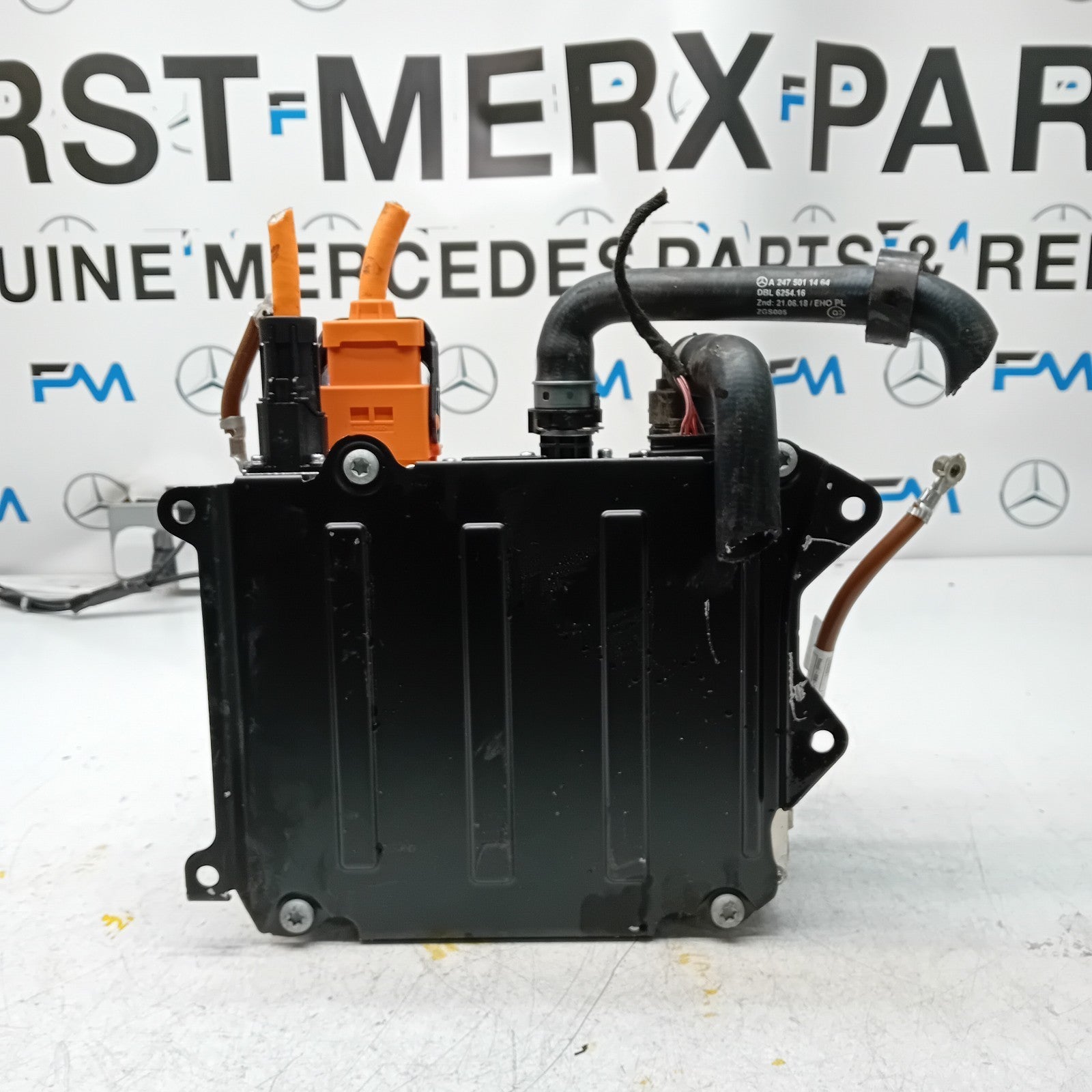 MERCEDES A CLASS W177 BATTERY CHARGER MODULE  A1770072799 A0009006520 FM001010
