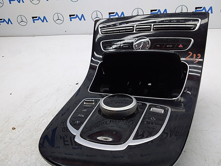 2016-2019 MERCEDES E CLASS W213 CENTRE  CONSOLE  A2139056603 FMK03