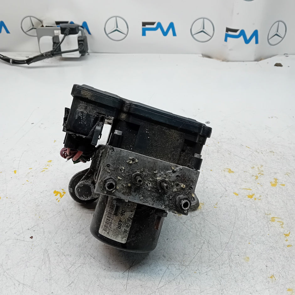 MERCEDES C-CLASS W205 ABS PUMP MODULE CONTROL UNIT A1729014100 FM00975