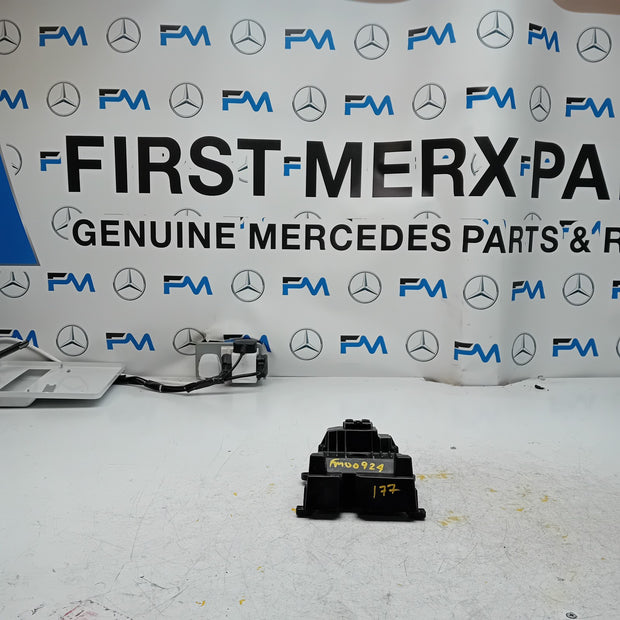 MERCEDES A CLASS W177 CENTRE CONSOLE GEAR SHIFT KNOB BRACKET A1776831400 FM00924