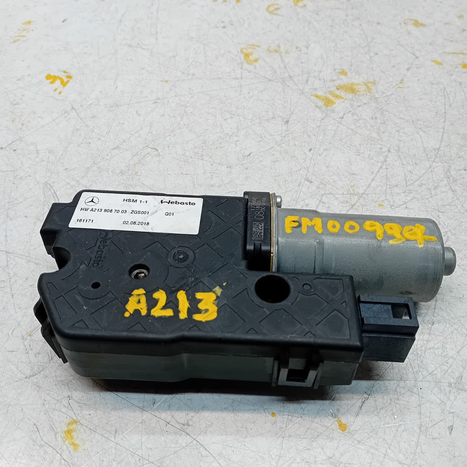 MERCEDES BENZ E-CLASS W213 2018 SUNROOF MOTOR  A2139067003 FM00934