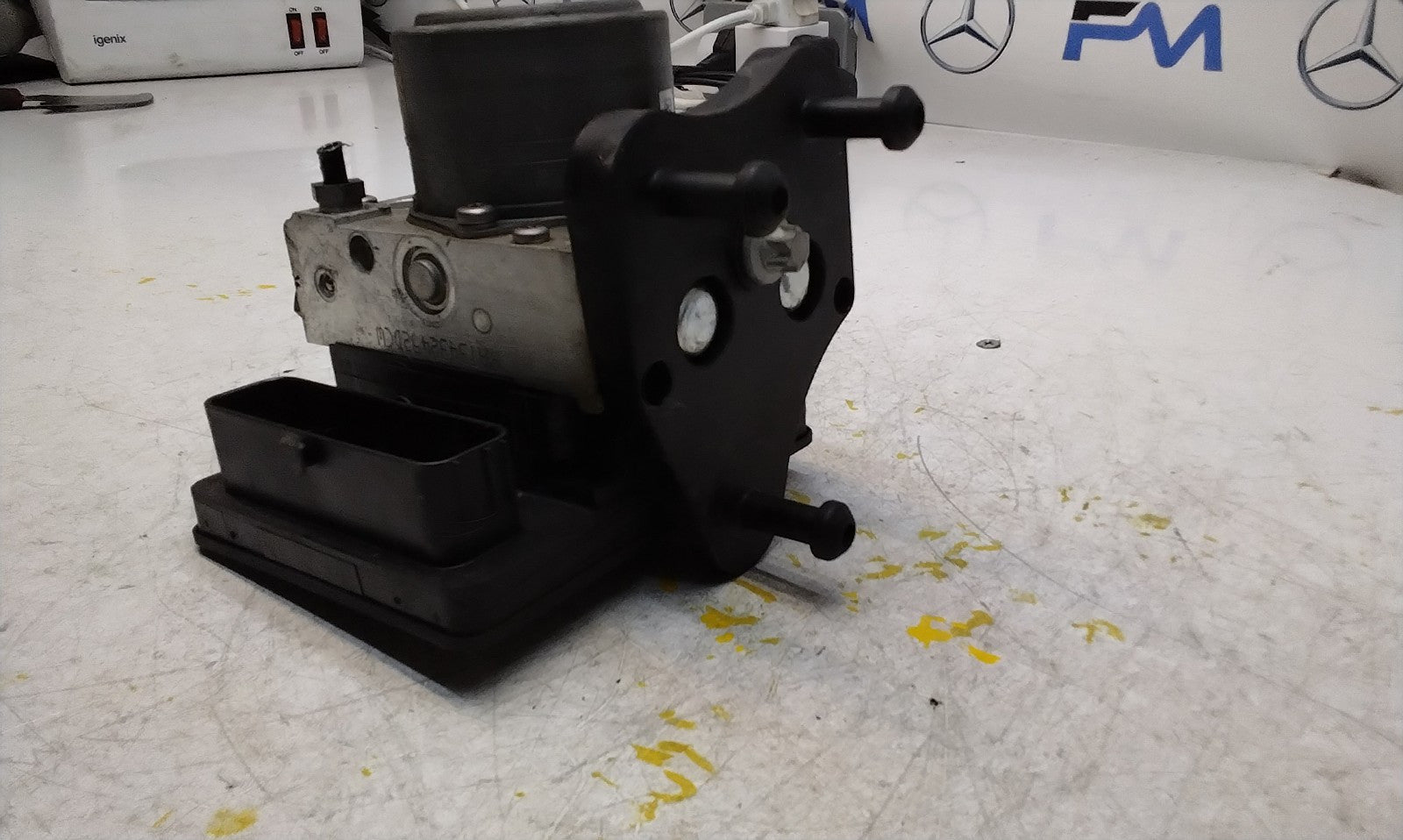 MERCEDES E-CLASS W213 ABS PUMP MODULE CONTROL UNIT A2134313601 FM00756
