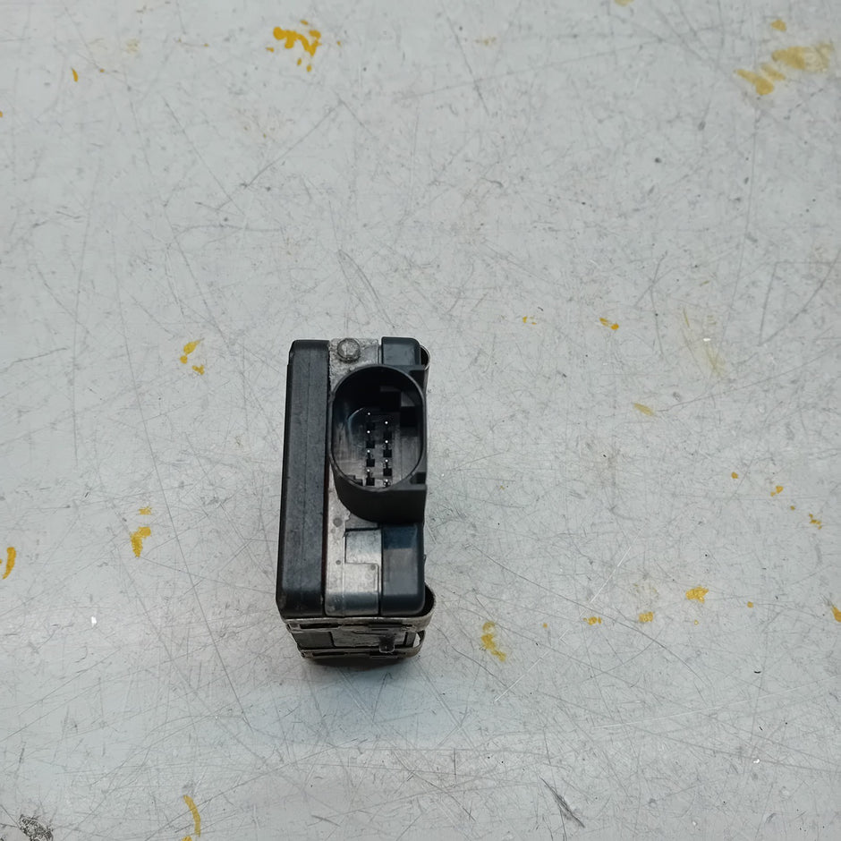 MERCEDES  A-CLASS FRONT RADAR SENSOR MODULE UNIT 2020 W177 A0009058913 FM001115