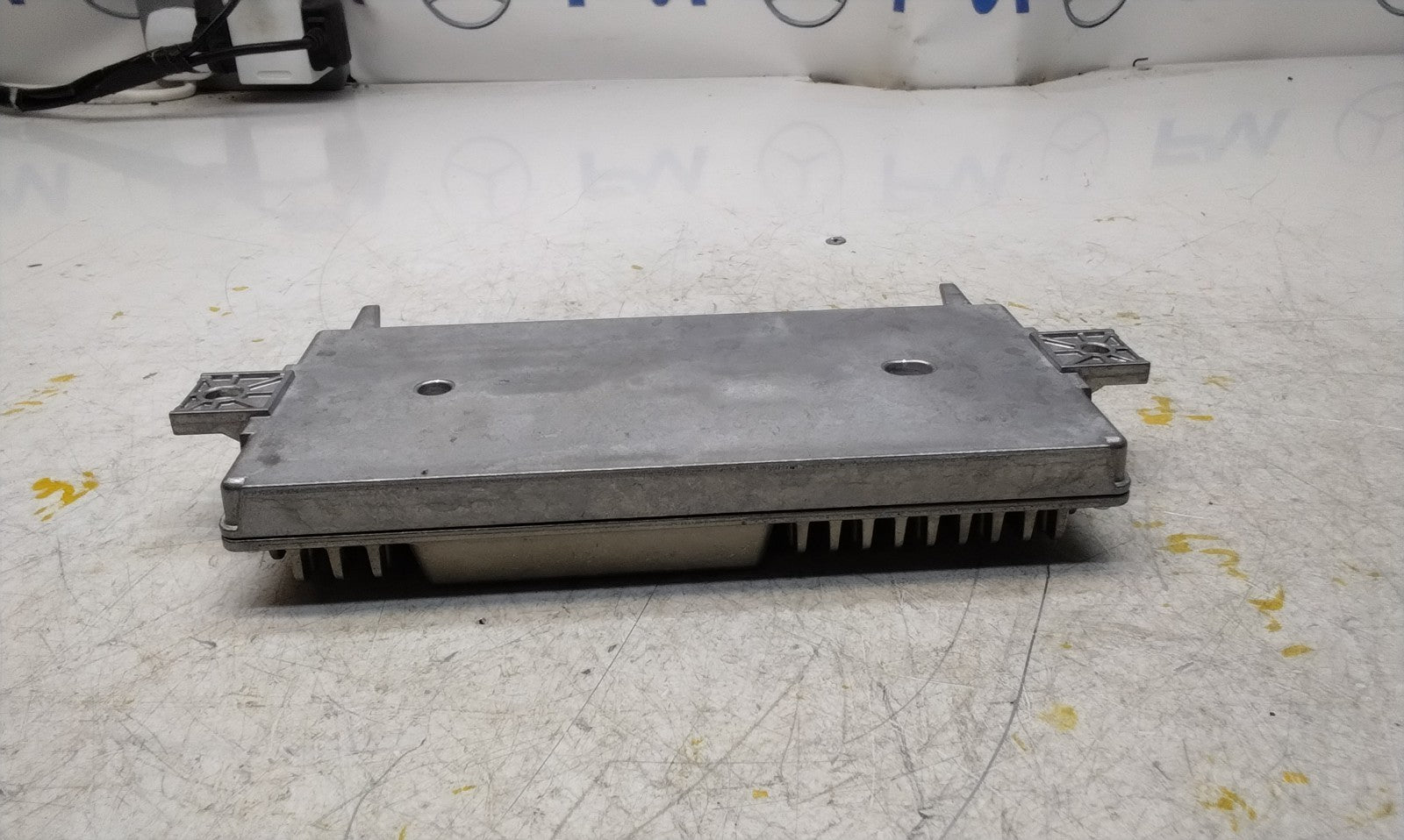 MERCEDES E-CLASS W213 BLUETOOTH PARKING CONTROL MODULE A2139003616 FM001034